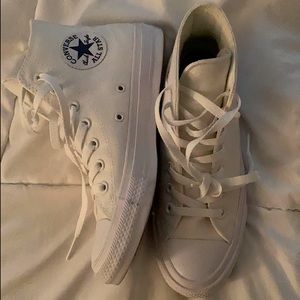 White Converse Chuck Taylor